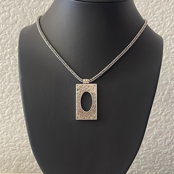 Lois Hill Jewelry - Lois Hill Sterling Silver Scroll Frame Pendant Necklace Wheat Chain 925